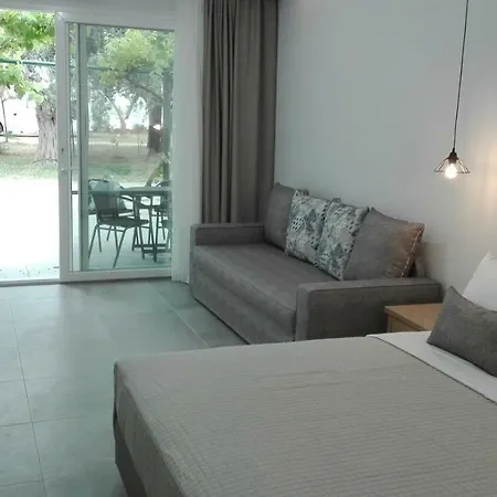 Bluegreen 3* Pefkari