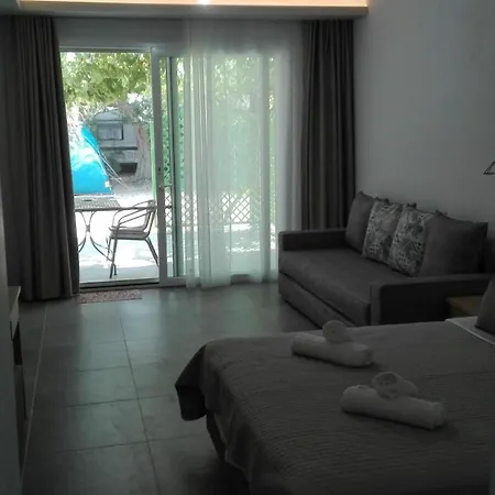 Bluegreen Apart Otel 3*
