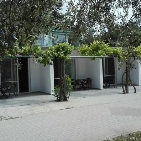 Bluegreen Apart Otel 3*