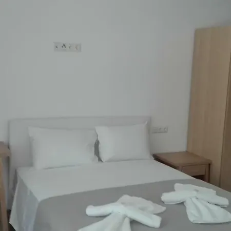 Bluegreen Πευκάρι